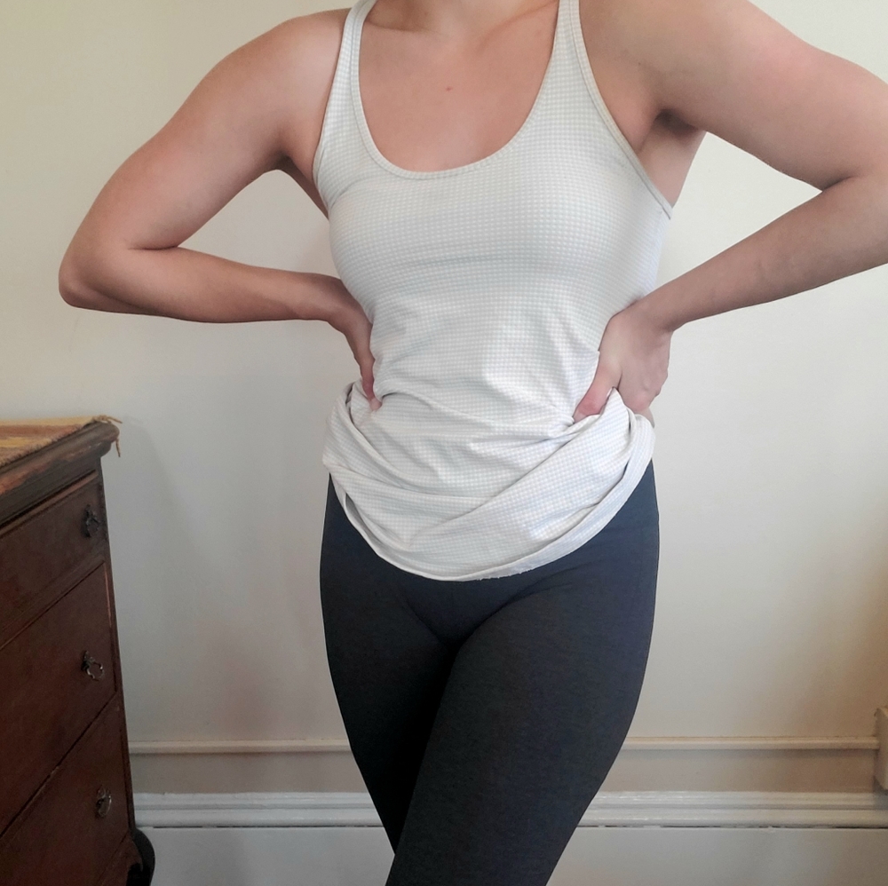 Lululemon tank top